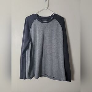 L.L. Bean Men's Two Toned Gray Slightly Fitted Long Sleeve Shirt, L Reg